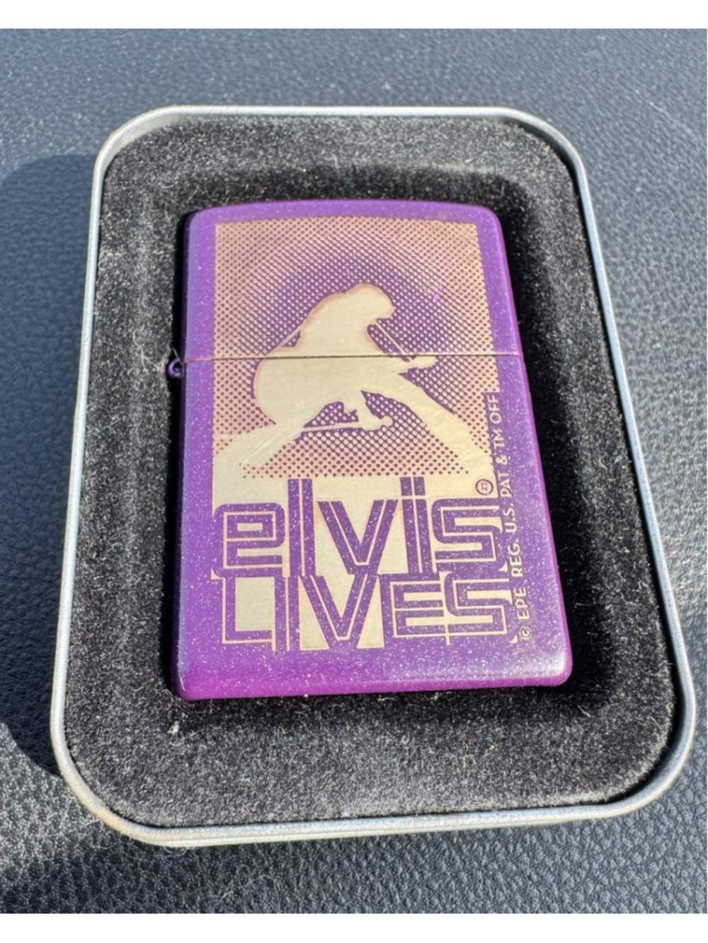 Vintage 2006 Zippo Lighter Elvis Lives Elvis Presley Unfired Purple Shimmer Read